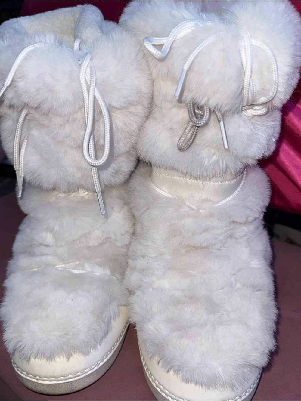 Hello kitty Boots - Picture 2 of 7